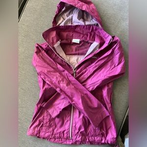 Columbia windbreaker/rain jacket- Womens
